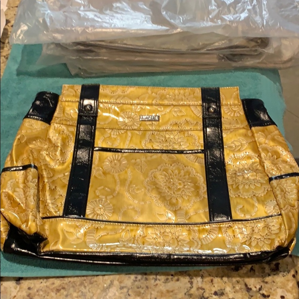 ‼️3 for $25‼️ Miche Prima shell sunshine yellow